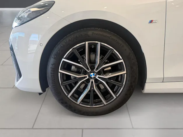 BMW 218d Active Tourer M Sport DKG AHK