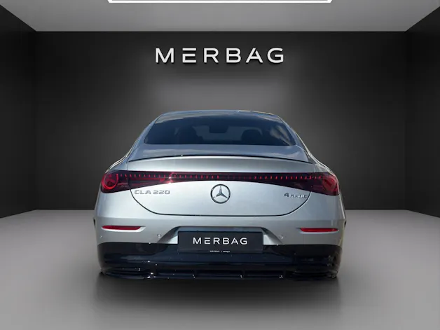 MERCEDES-BENZ CLA 220 8G-DCT 4Matic