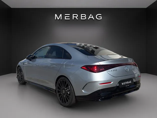 MERCEDES-BENZ CLA 220 8G-DCT 4Matic