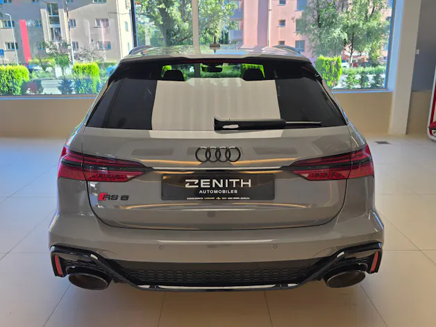 AUDI RS6 Avant 4.0 TFSI V8 quattro