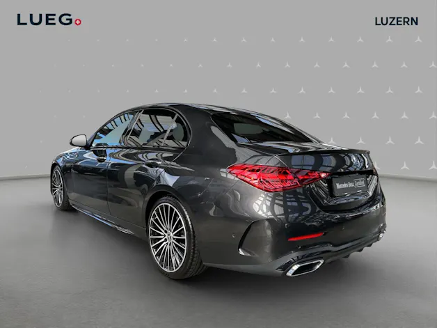 MERCEDES-BENZ C 300 4Matic AMG Line
