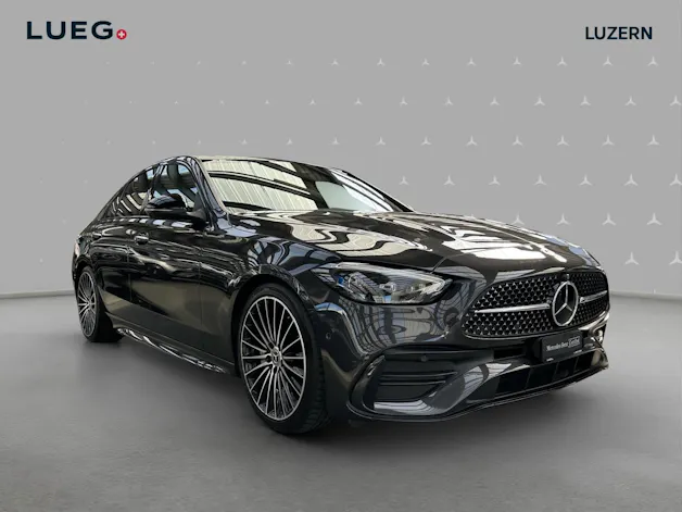 MERCEDES-BENZ C 300 4Matic AMG Line