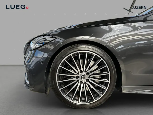 MERCEDES-BENZ C 300 4Matic AMG Line