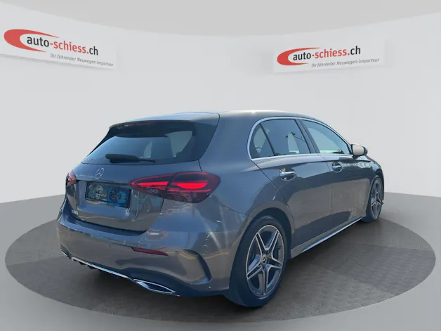MERCEDES-BENZ A 180 AMG Line 7G-DCT
