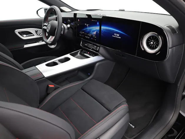 MERCEDES-BENZ CLA Shooting Brake 220 4Matic 8G-DCT
