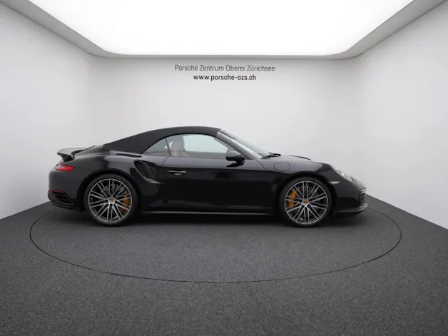 PORSCHE 911 Turbo S Cabriolet