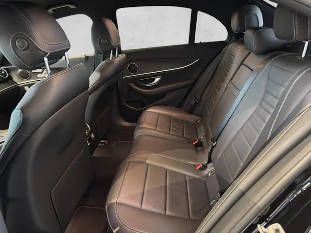 MERCEDES-BENZ E 220 d AMG Line 4M W213