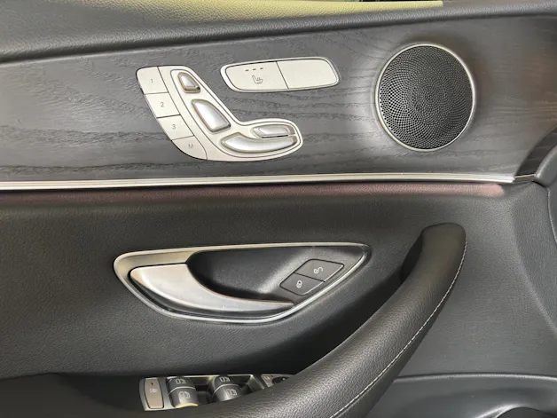 MERCEDES-BENZ E 220 d AMG Line 4M W213