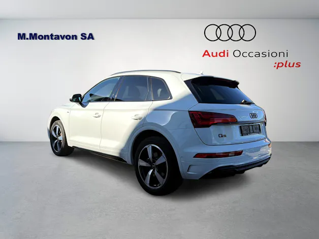 AUDI Q5 40 TDI S-line quattro S-tronic