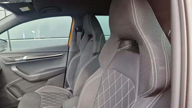 SKODA Karoq 1.5 TSI SportLine DSG