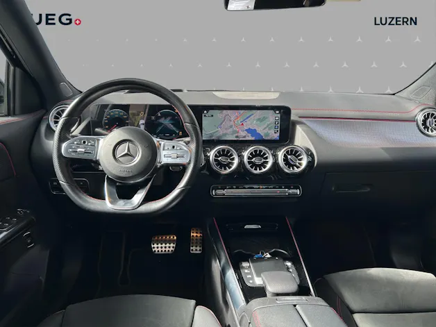 MERCEDES-BENZ EQA 350 AMG Line 4Matic