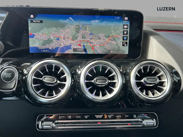 MERCEDES-BENZ EQA 350 AMG Line 4Matic