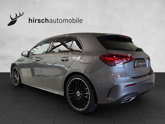 MERCEDES-BENZ A 250 AMG Line 4M W177