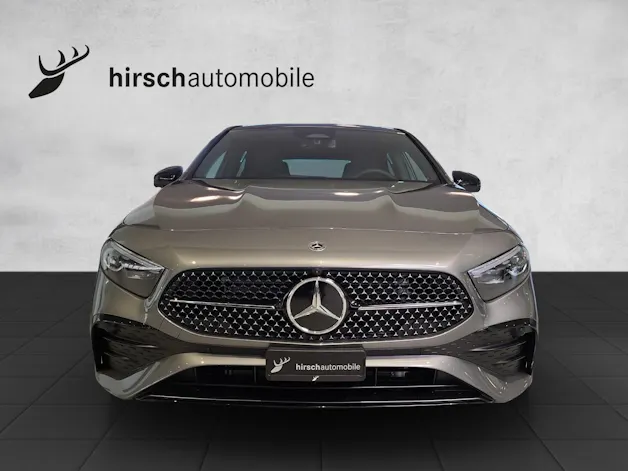 MERCEDES-BENZ A 250 AMG Line 4M W177