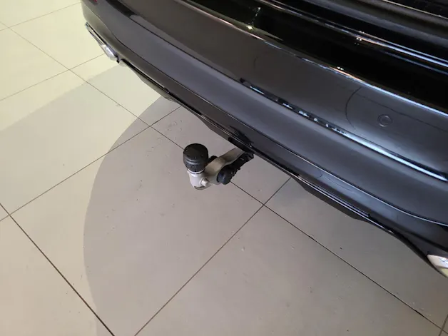 MERCEDES-BENZ GLC 200 AMG Line 4M X254