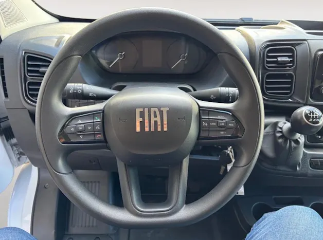 FIAT Ducato 35 L3H2 verglast