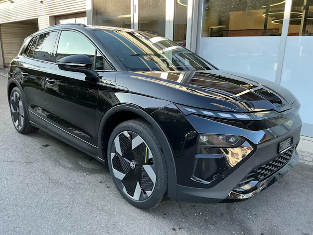 SKODA Elroq RS 4x4 *** MAXX PAKET, ANHÄNGEKUPPLUNG & 4 JAHRE SKODA GARANTIE *** **