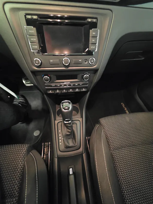 SKODA Rapid Spaceback 1.4 TSI Ambition DSG