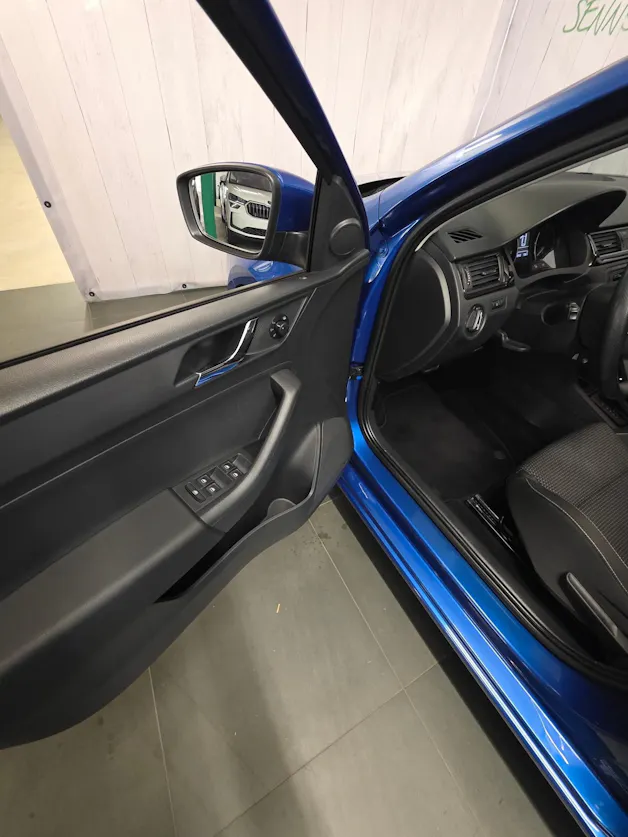SKODA Rapid Spaceback 1.4 TSI Ambition DSG