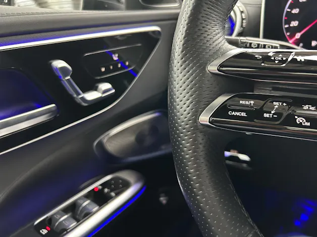 MERCEDES-BENZ C 220 d T 4Matic AMG Line