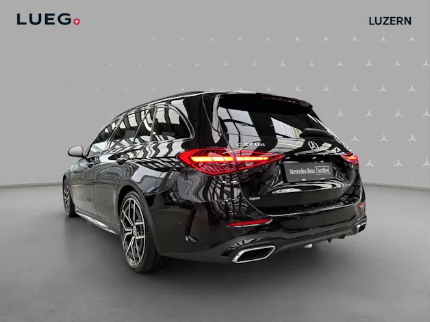 MERCEDES-BENZ C 220 d T 4Matic AMG Line