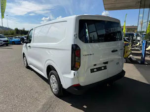 FORD Transit Custom Van 320 L1H1 Trend Automat