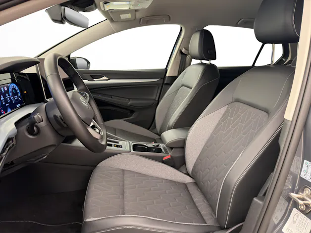 VW Golf 8 1.5 eTSI Goal DSG