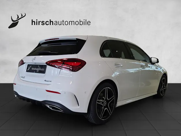 MERCEDES-BENZ A 250 AMG Line 4M W177