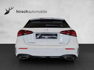 MERCEDES-BENZ A 250 AMG Line 4M W177