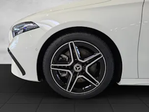 MERCEDES-BENZ A 250 AMG Line 4M W177