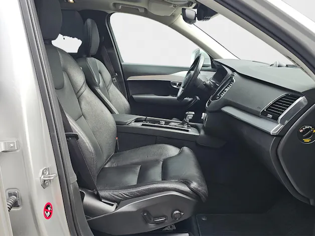 VOLVO XC90 T6 AWD 7P. Momentum Geartronic