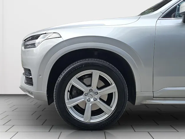 VOLVO XC90 T6 AWD 7P. Momentum Geartronic