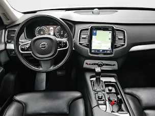 VOLVO XC90 T6 AWD 7P. Momentum Geartronic