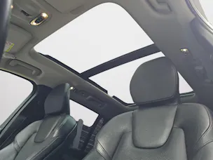 VOLVO XC90 T6 AWD 7P. Momentum Geartronic
