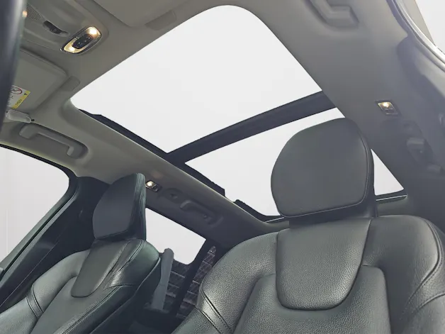 VOLVO XC90 T6 AWD 7P. Momentum Geartronic