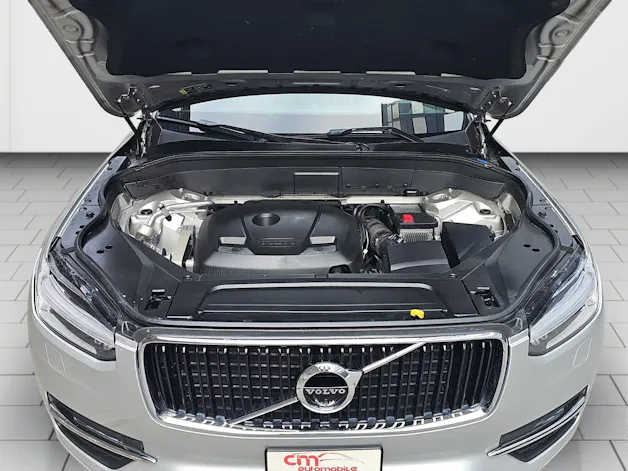 VOLVO XC90 T6 AWD 7P. Momentum Geartronic