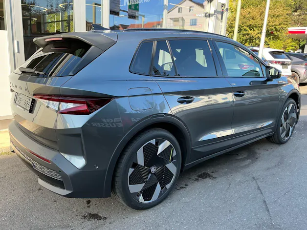 SKODA Elroq RS 4x4 *** MAXX PAKET, ANHÄNGEKUPPLUNG & 4 JAHRE SKODA GARANTIE *** **