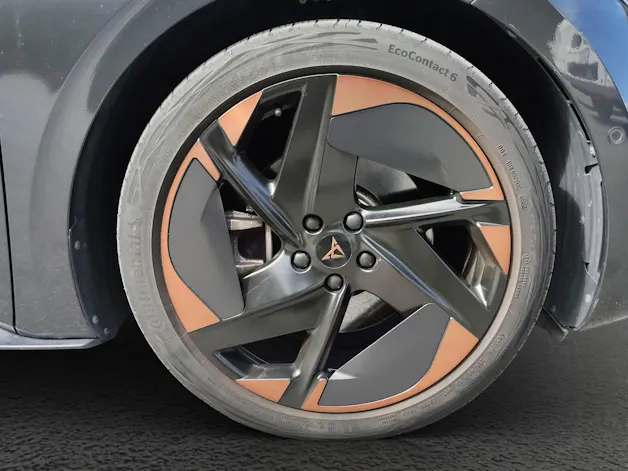 CUPRA Born 58 kWh e-Boost