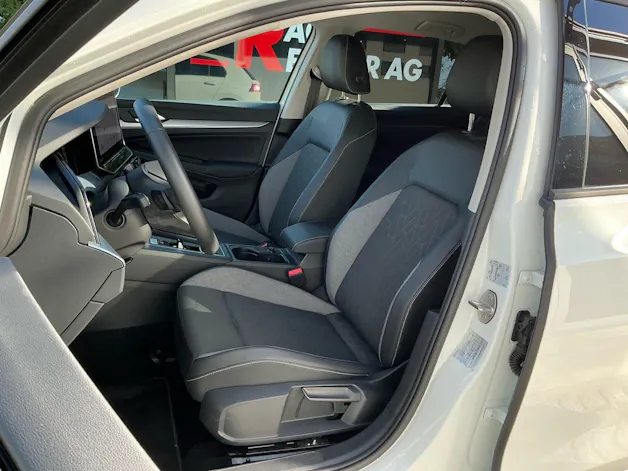 VW Golf 1.5 TSI eHYBRID 204 PS *** ELEKTRISCHE REICHWEITE 140KM ***