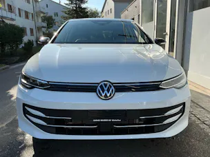 VW Golf 1.5 TSI eHYBRID 204 PS *** ELEKTRISCHE REICHWEITE 140KM ***