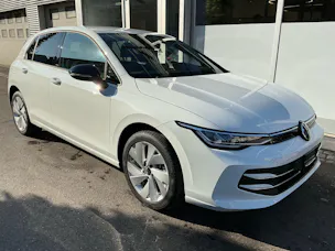 VW Golf 1.5 TSI eHYBRID 204 PS *** ELEKTRISCHE REICHWEITE 140KM ***