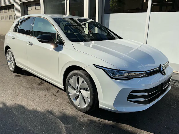 VW Golf 1.5 TSI eHYBRID 204 PS *** ELEKTRISCHE REICHWEITE 140KM ***