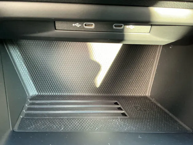 VW Golf 1.5 TSI eHYBRID 204 PS *** ELEKTRISCHE REICHWEITE 140KM ***