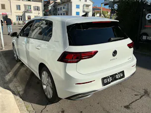 VW Golf 1.5 TSI eHYBRID 204 PS *** ELEKTRISCHE REICHWEITE 140KM ***