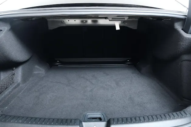 MERCEDES-BENZ E 220 d AMG Line 4M Limousine W214