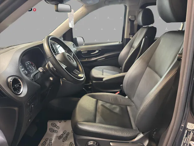 MERCEDES-BENZ Vito 116 CDI L Select Tourer / DISTRONIC / Standheizung / MSI+