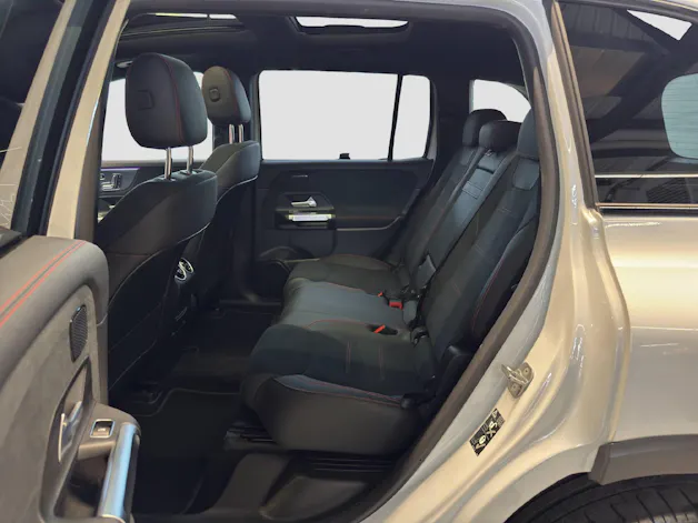 MERCEDES-BENZ EQB 350 Swiss Star AMG Line 4MATIC