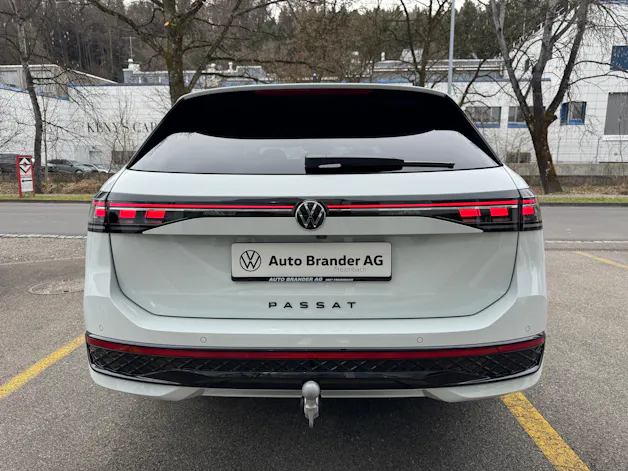 VW Passat Variant 1.5 TSI evo2 Plug-In- Hybrid R-Line DSG