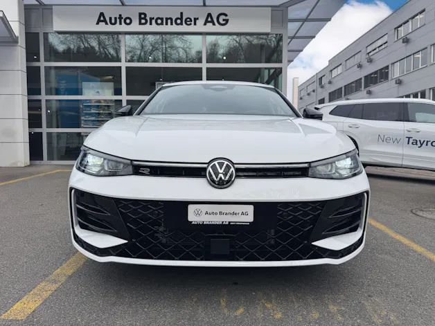 VW Passat Variant 1.5 TSI evo2 Plug-In- Hybrid R-Line DSG