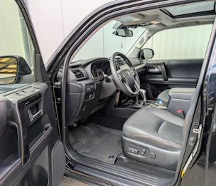 Toyota 4RUNNER TRD OFF-ROAD